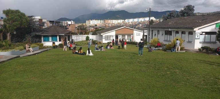 HOGARES SUSTITUTOS – ¿QUÉ SON LOS ENCUENTROS CON FAMILIAS BIOLÓGICAS?